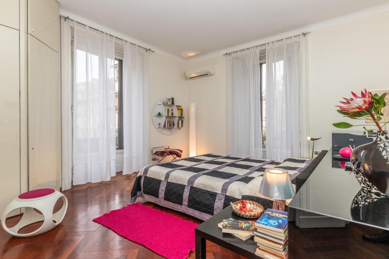 Very In Cadorna Station Area! Excellent If Arrive From Malpensa Airport Mailand